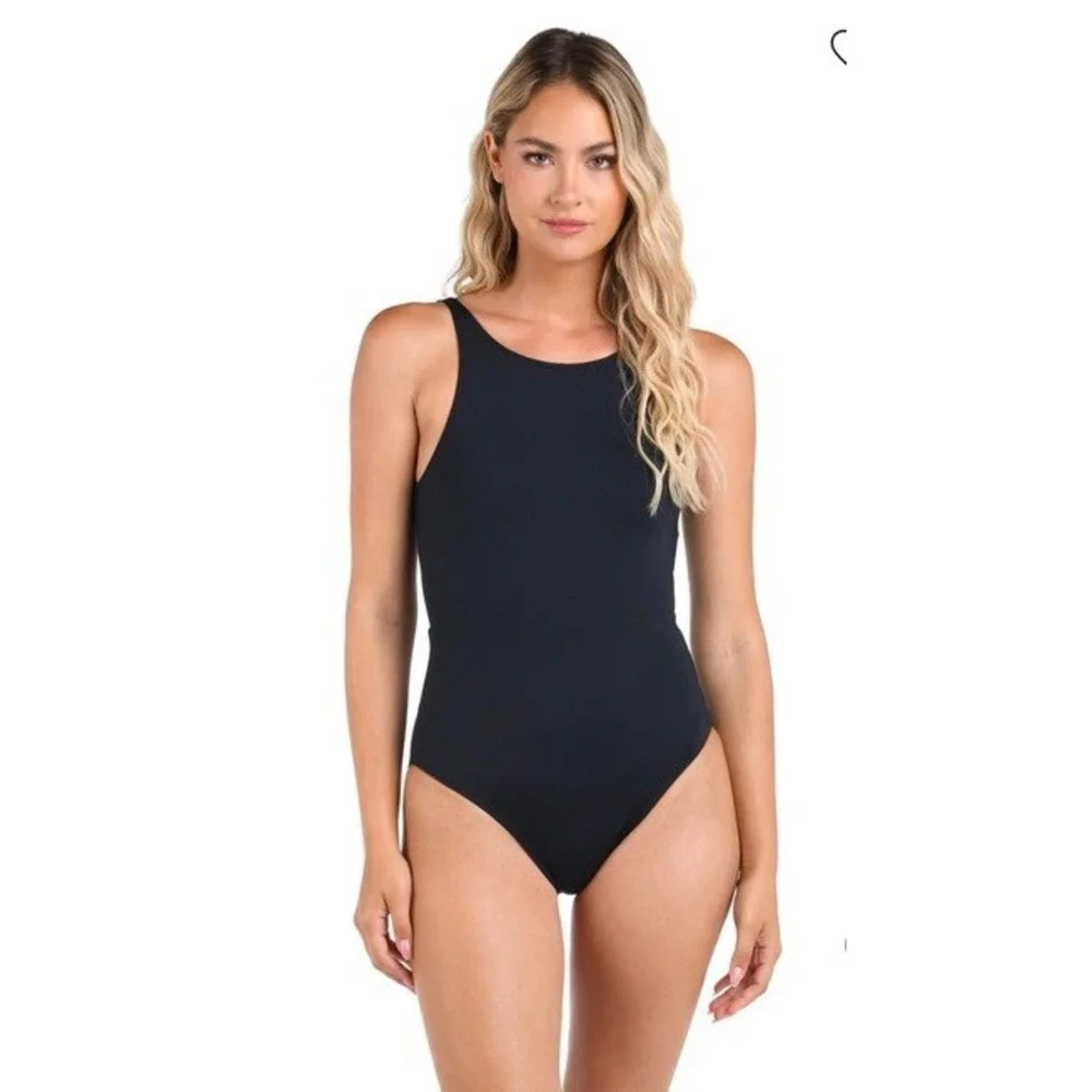 NEW La Blanca Island Goddess Scoop Neck One-Piece Swimsuit Tummy Control 8 $133